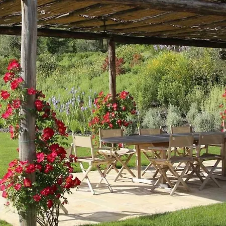 Villa Sleeps 12 Pool Air Con Wifi Palazzo Guglielmi